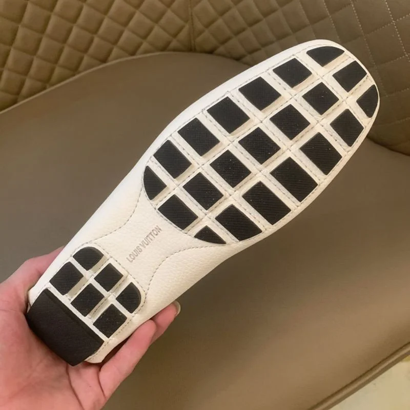 新作ルイヴィトン ホッケンハイムライン コピー ローファー vuo68373