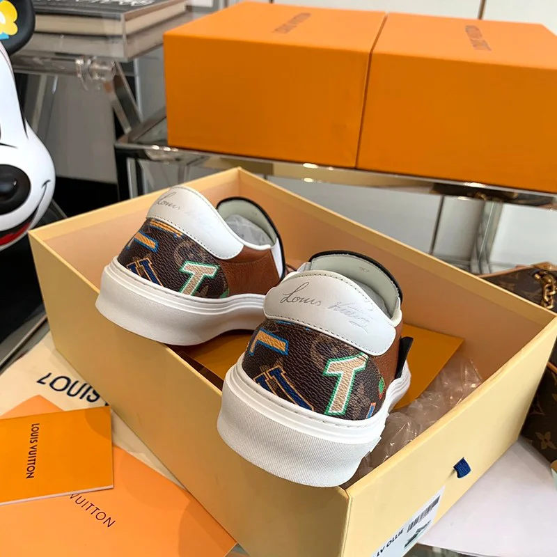 目を惹くカラー ルイヴィトン スニーカー 偽物☆LV x NBA コラボ☆LVオリ・ライン vup99810