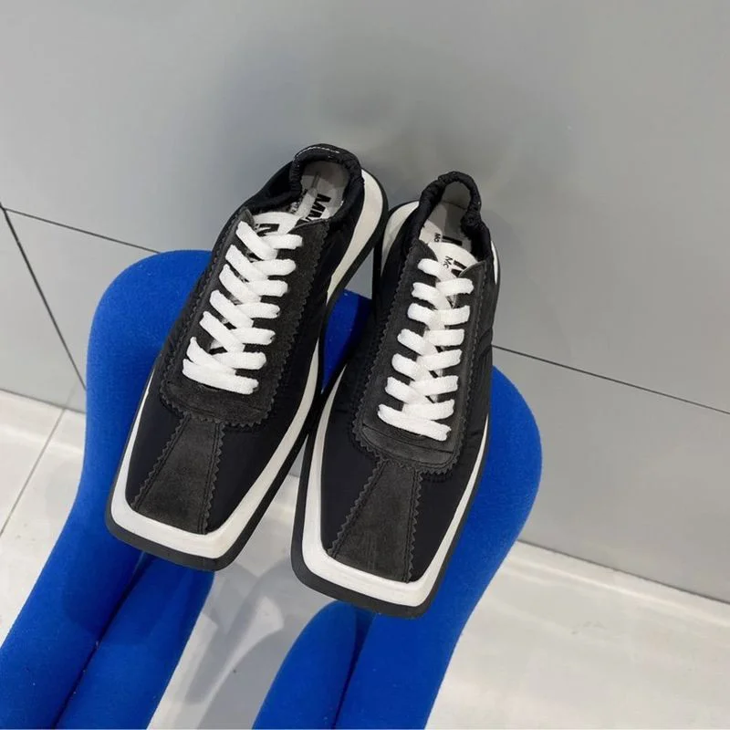 日本未入荷メゾン マルジェラ 6 Racer スニーカー コピー Maa81078