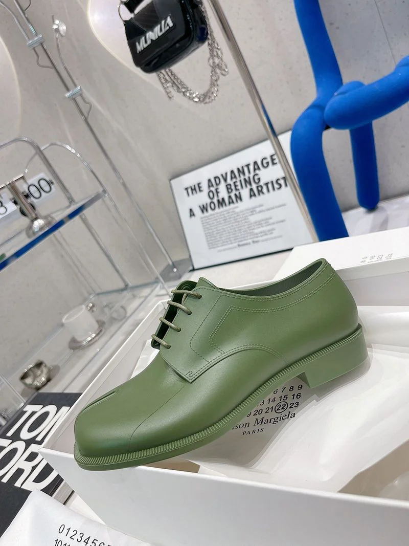 追跡付き発送メゾン マルジェラ タビ カーフレザー レースアップシューズ コピー グリーン ヒール高3.5cm Man62439
