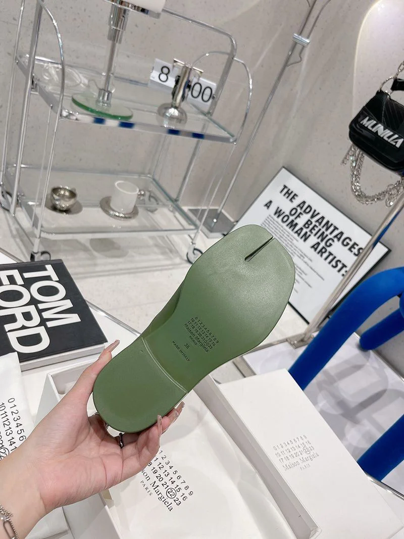 追跡付き発送メゾン マルジェラ タビ カーフレザー レースアップシューズ コピー グリーン ヒール高3.5cm Man62439