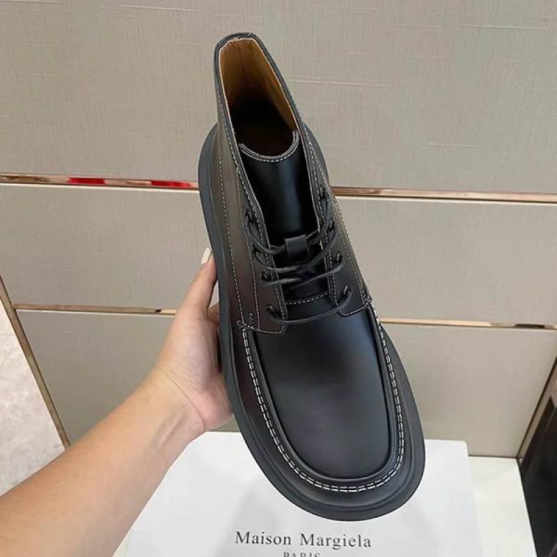 新デザインMM6 偽物 MaisonMargiela バルカナイ アンクルブーツ Mat25340