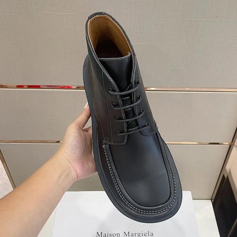 新デザインMM6 偽物 MaisonMargiela バルカナイ アンクルブーツ Mat25340