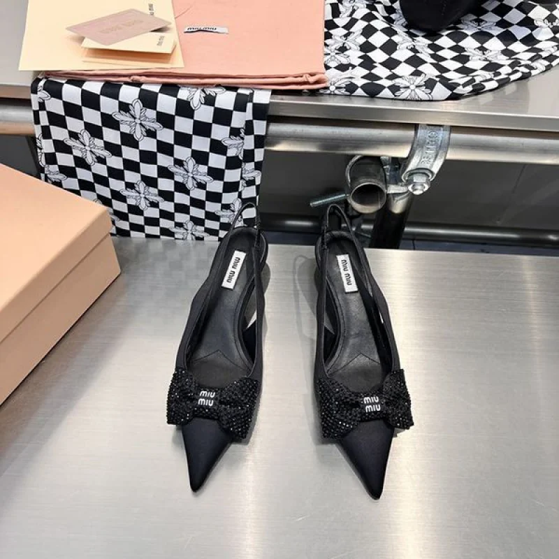 美脚が際立つ♡ミュウミュウ パンプス コピー ヒール5.5cm myr12737