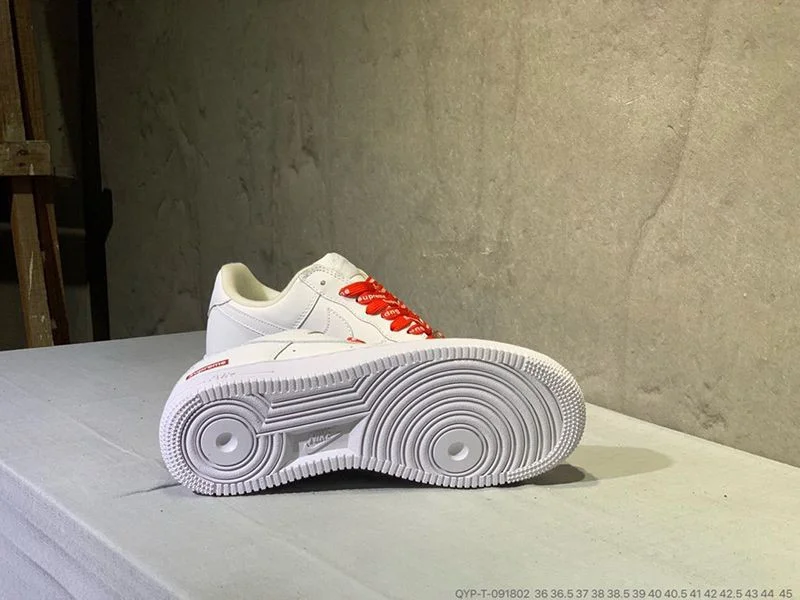 ★関税/送料込★ナイキ シュプリーム エアフォース1 コピーロー "ホワイト"CU9225-100