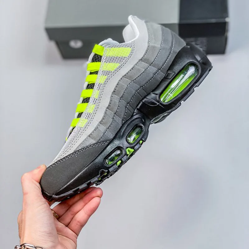 エアマックス95 イエローグラデ コピー 2022★ナイキ AIR MAX 95 OG スニーカー nax10659