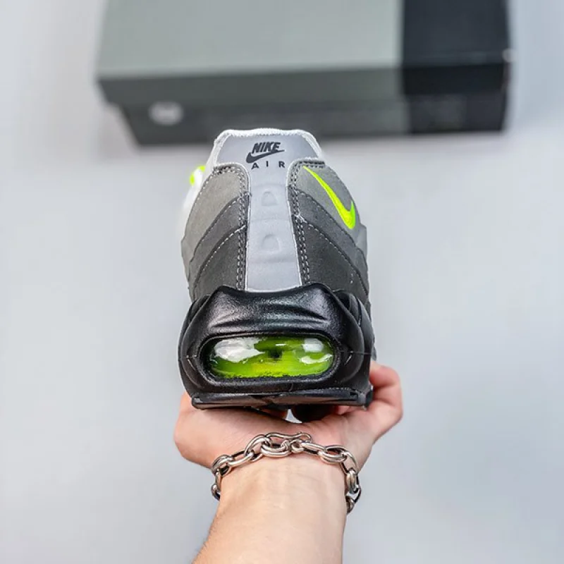 エアマックス95 イエローグラデ コピー 2022★ナイキ AIR MAX 95 OG スニーカー nax10659