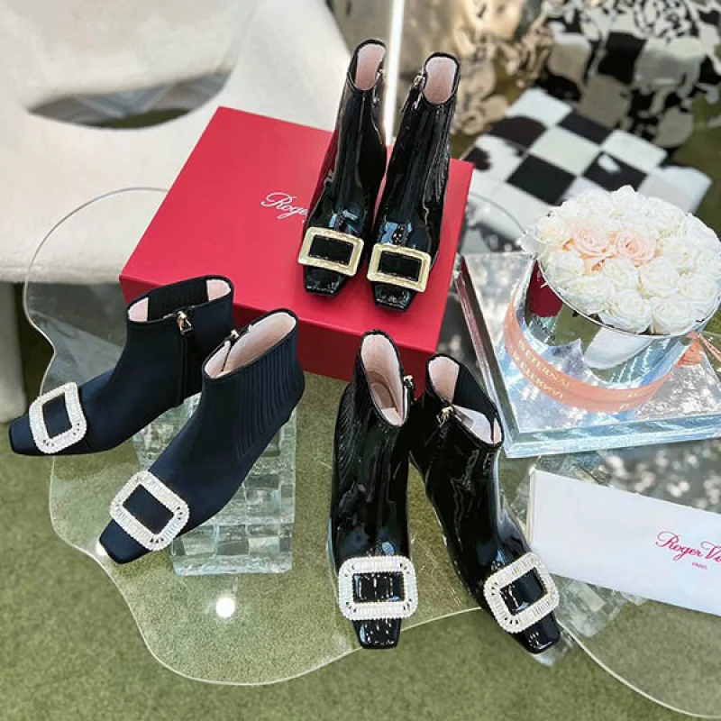 すぐ届く ロジェヴィヴィエ Viv In The City レザー アンクル ブーツ 偽物 roo98970