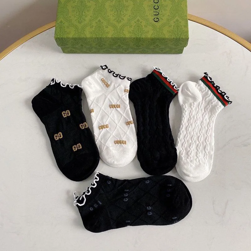 世界中で大人気♪☆グッチ ソックス 偽物 5足セット gux57985