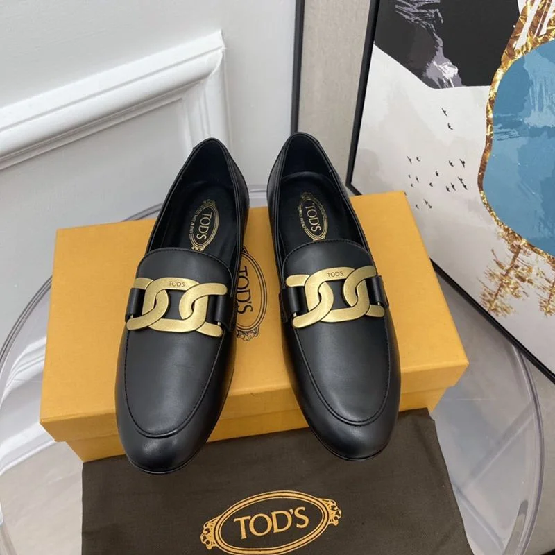 目を惹くカラーTODS 偽物 ケイトレザーローファー tod14968
