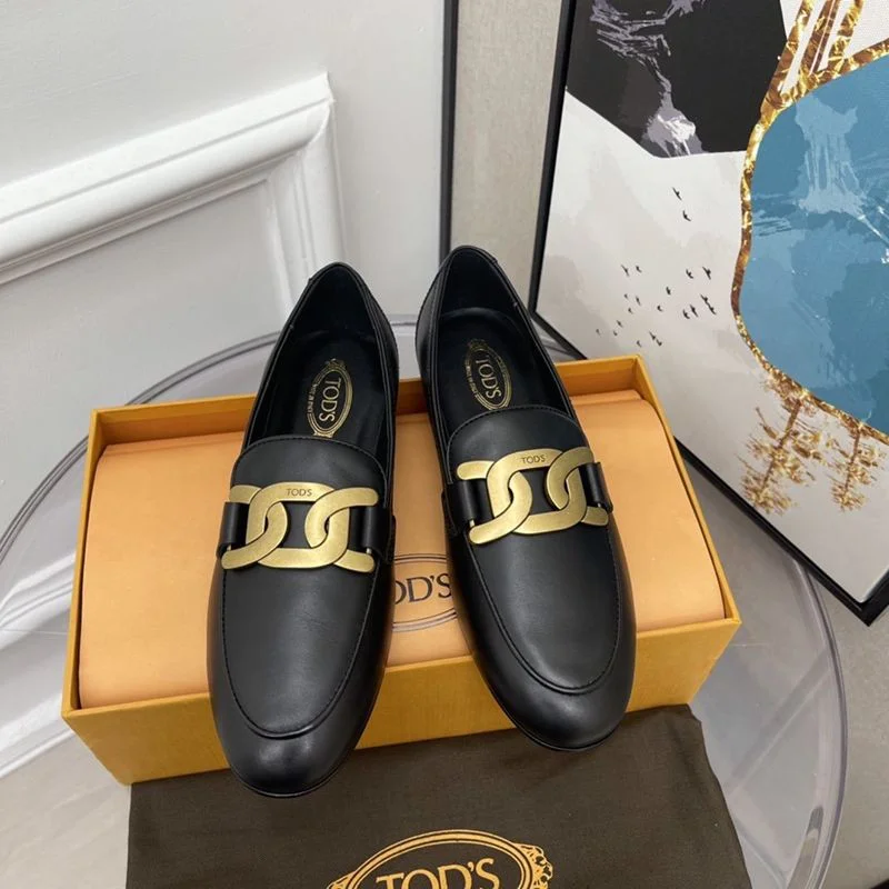 目を惹くカラーTODS 偽物 ケイトレザーローファー tod14968