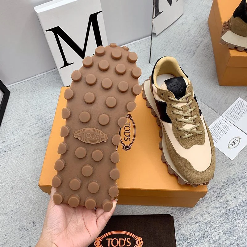 入手困難 TODS スーパーコピー スエード&ファブリックスニーカー tor46589