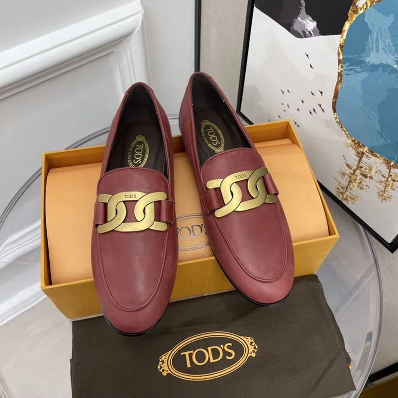 目を惹くカラーTODS 偽物 ケイトレザーローファー tod14968