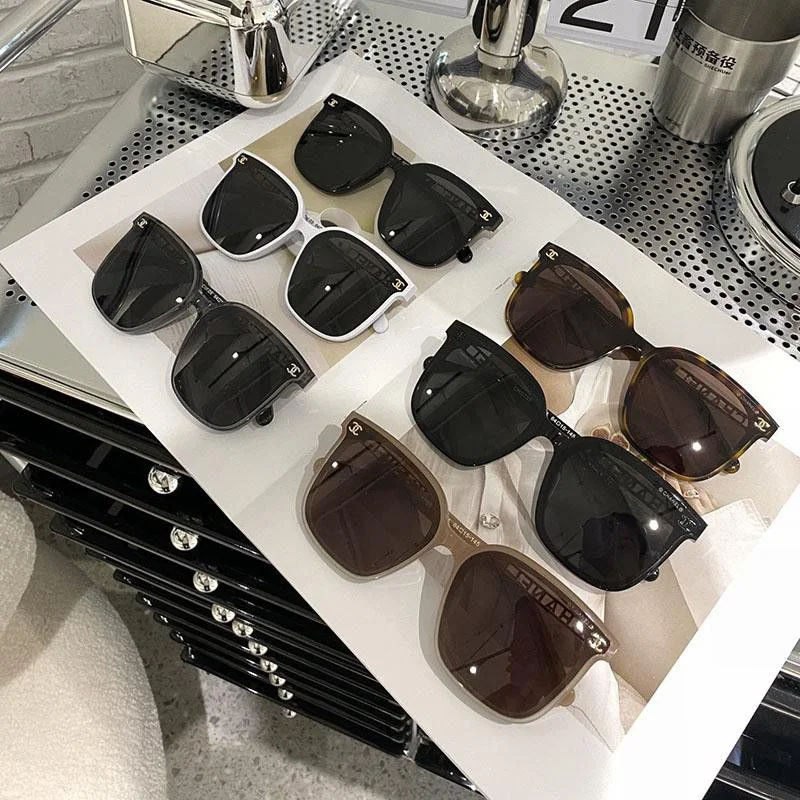 超話題!シャネル 偽物 スクエア シェイプ サングラス shg84889