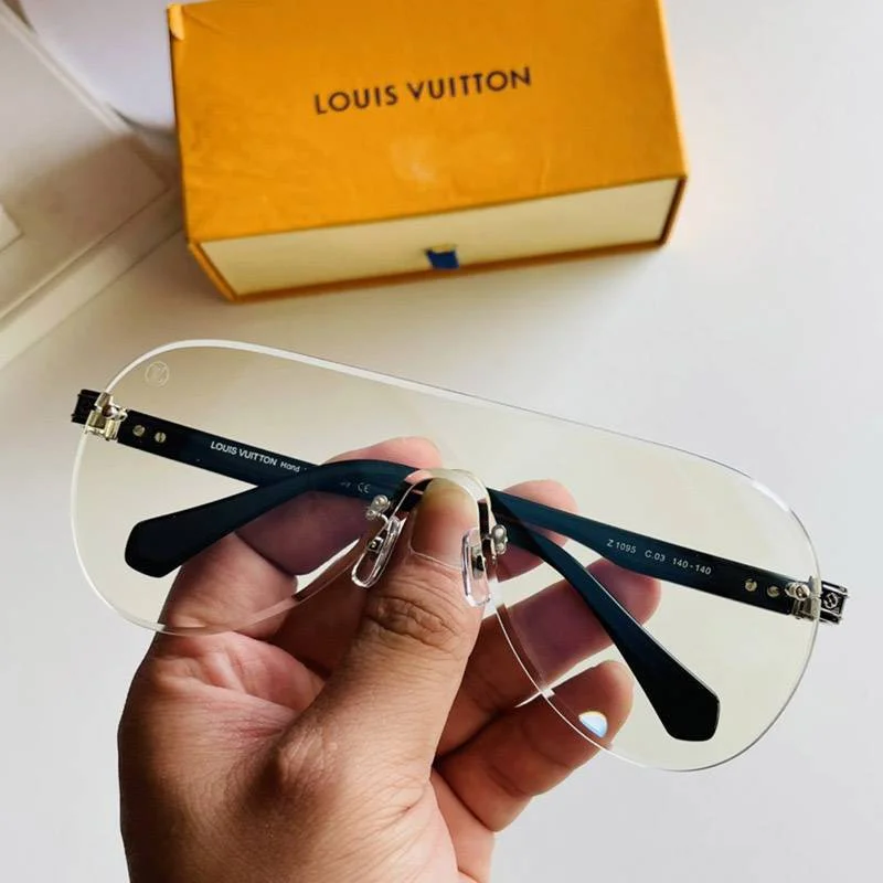 《大人気》ルイヴィトン サングラス 偽物N級品LVアンプラント ・ラウンド vum56358