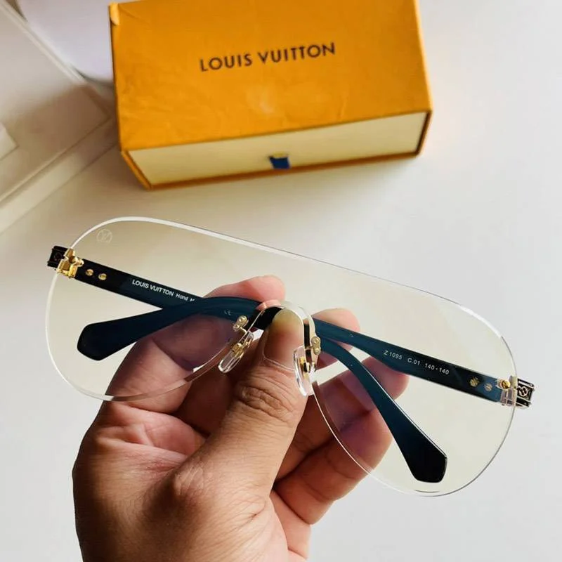 《大人気》ルイヴィトン サングラス 偽物N級品LVアンプラント ・ラウンド vum56358