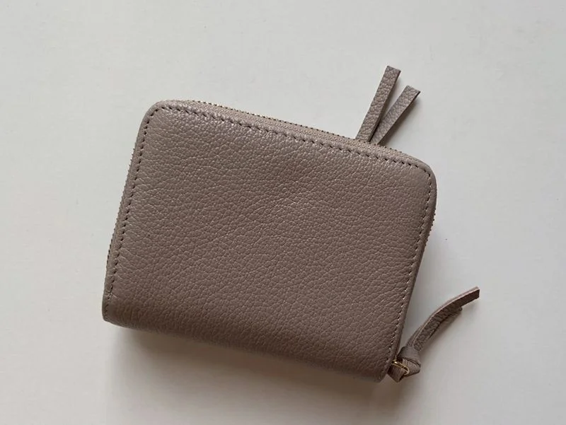 大人気!バレンシアガ 財布 偽物 NEO CLASSIC ミニウォレット baz85103