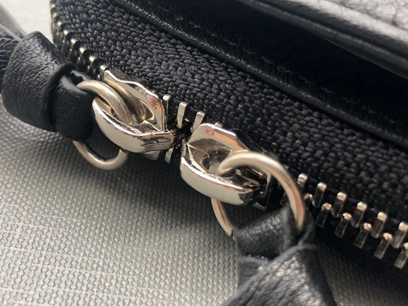 ★関税込★バレンシアガ 財布 偽物★ロゴ CASH ファスナー 財布 bao73136