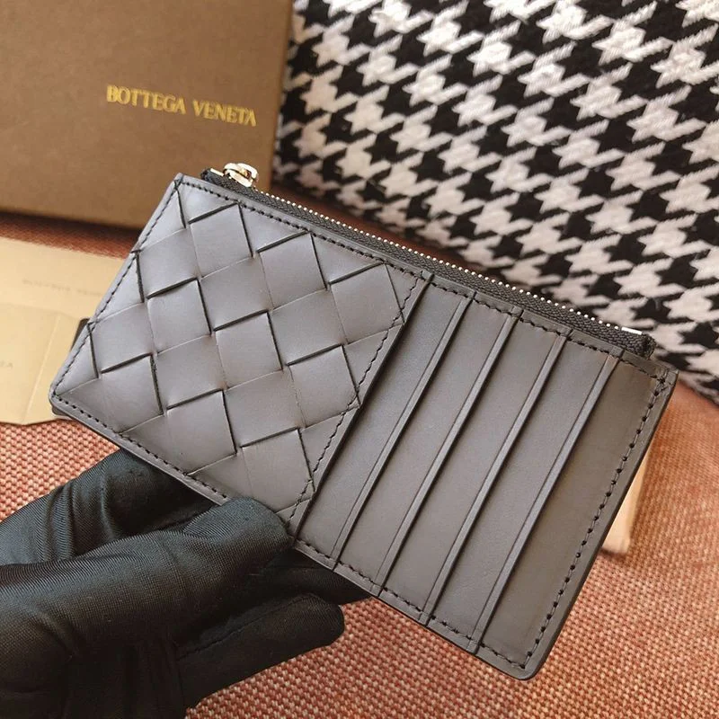 送料込ボッテガヴェネタ コピー ファスナー付きカードケース boh77187