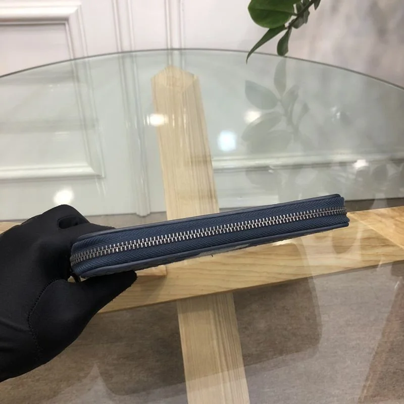 ★日本!!人気!ボッテガヴェネタ ジップアラウンドウォレット コピー boz10306