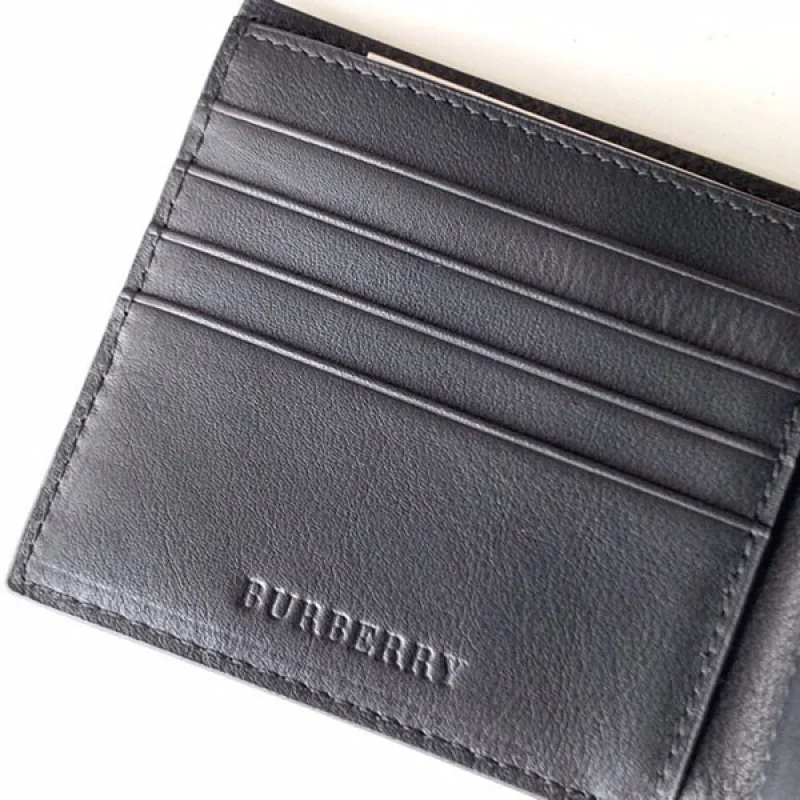 バーバリー コピー ロゴ レザー 折りたたみ財布 Baw90401