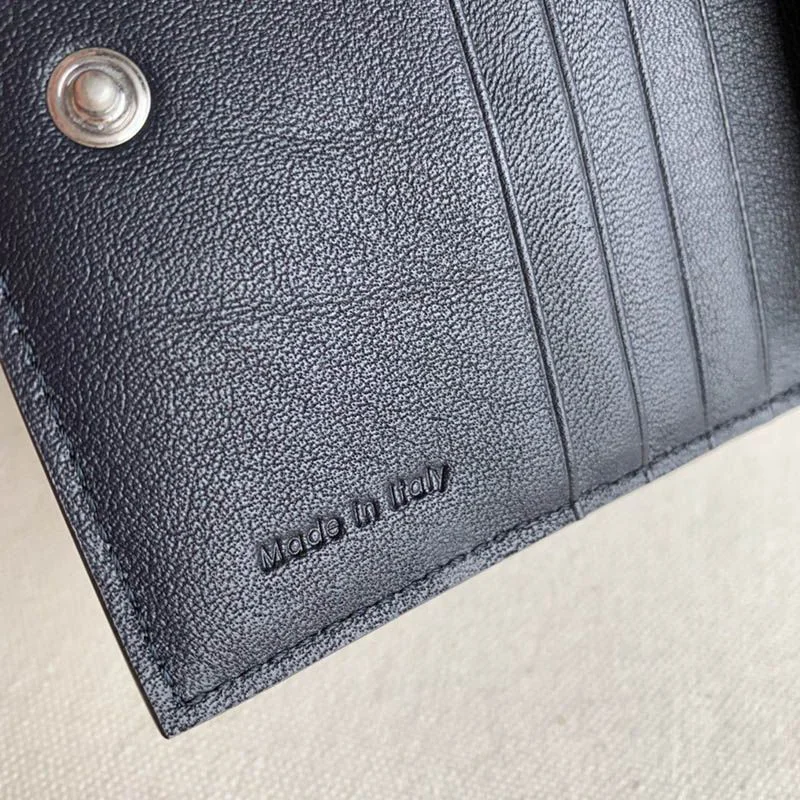 定番☆セリーヌ☆コンパクト 偽物 折りたたみ財布 Cec50957