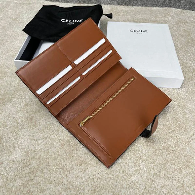 セリーヌ 偽物 トリオンフキャンバス ラージ ストラップ 長財布 Ceh27377