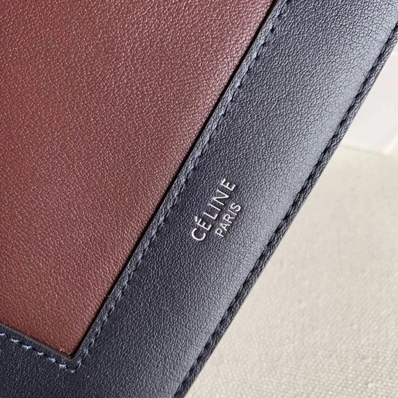 人気急上昇☆セリーヌ コピー☆コンパクト 折りたたみ財布 Ceh29327
