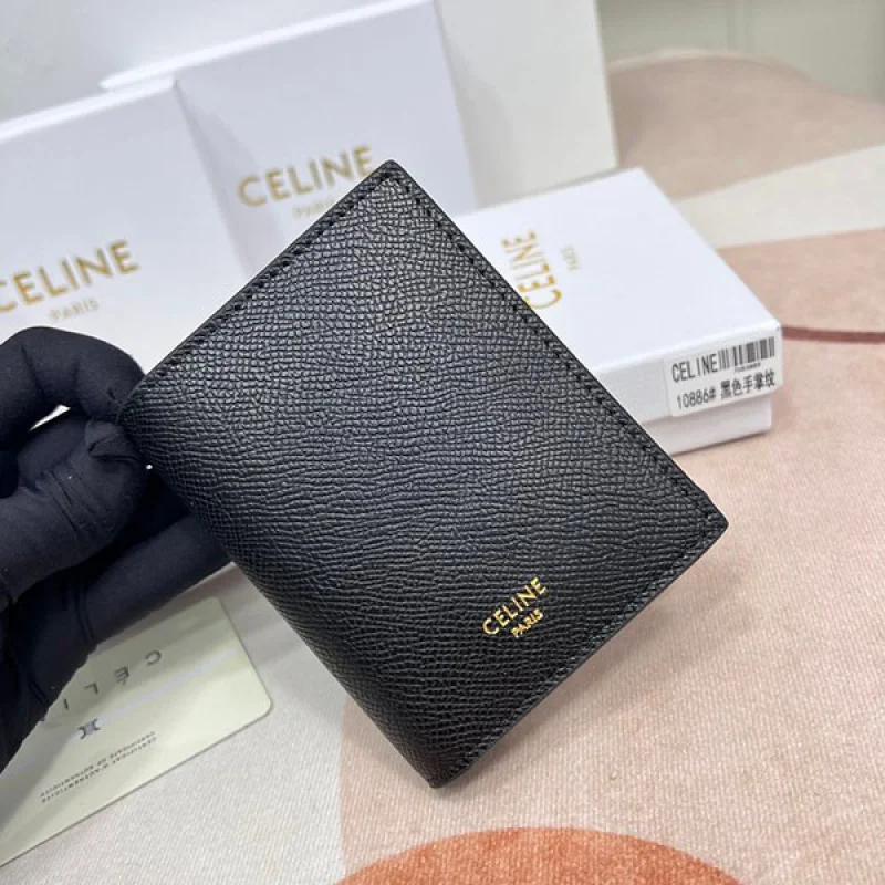 ◆すぐ届く◆セリーヌ コンパクトウォレット ブランドコピー Giftにも♪ Cep69348