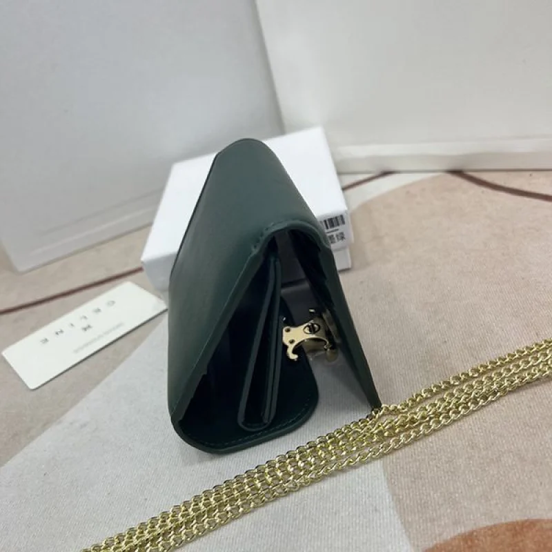 春もの新作セリーヌ コピー ラムスキンフラップウォレット ミニ財布 Cew81076