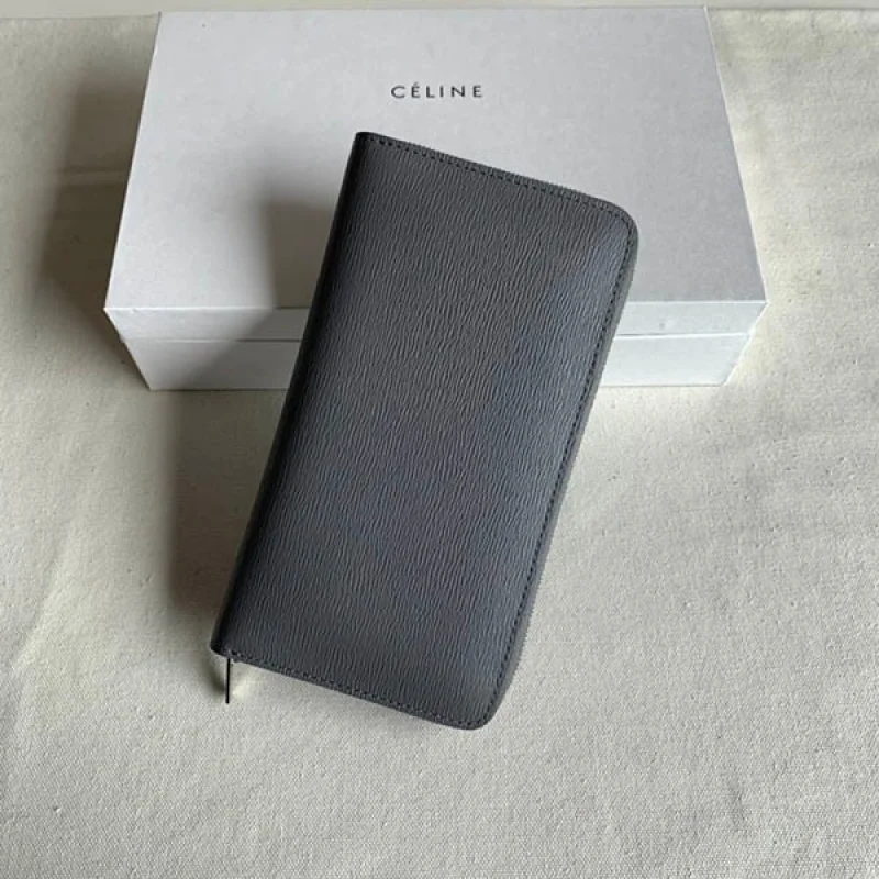 ◆すぐ届く◆【セリーヌ 偽物】ラージ ジップドウォレット 長財布 Cey24441