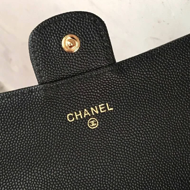希少限定品 シャネル 二折りカブセ長財布 偽物キャビア 80758