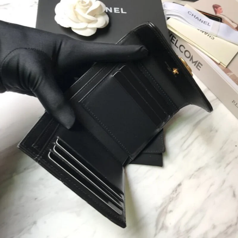 すぐ届く☆ シャネルブランド シャネル 三つ折り財布偽物品 黒 b80734