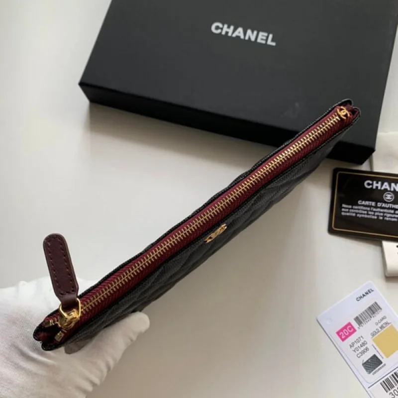 シャネル キャビアスキン ポーチ スモール クラシック CC ロゴ 限定 ピンクコピー