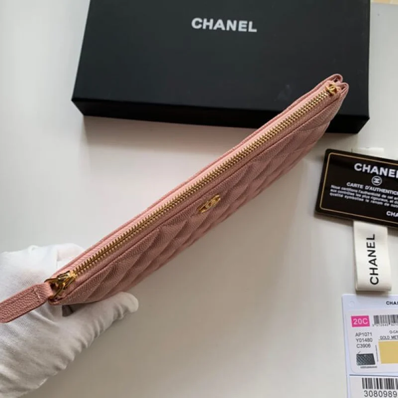 シャネル キャビアスキン ポーチ スモール クラシック CC ロゴ 限定 ピンクコピー