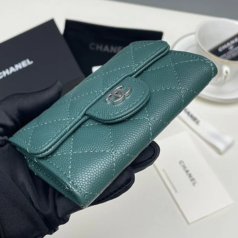 ブティック♪ブランドシャネル 偽物 ミニ財布 キャビア ライトゴールド金具 shl55264
