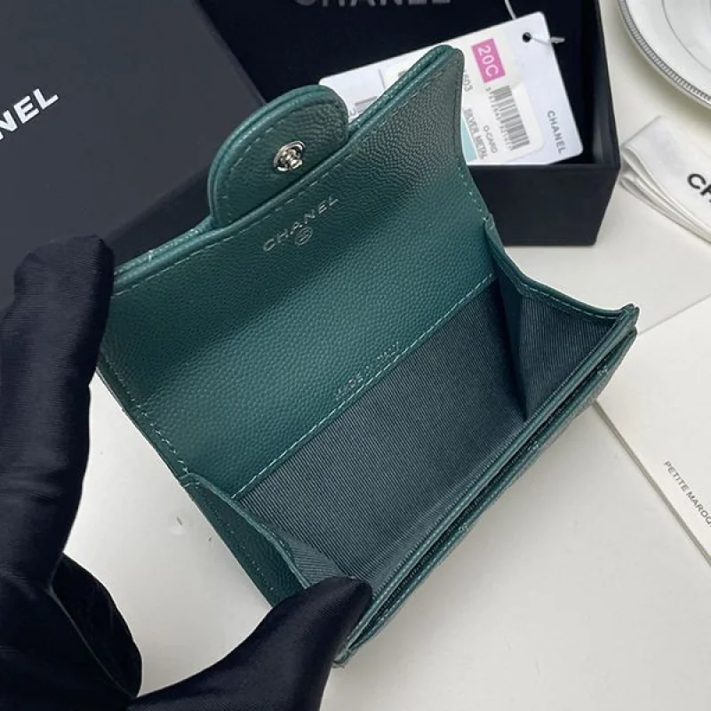 ブティック♪ブランドシャネル 偽物 ミニ財布 キャビア ライトゴールド金具 shl55264