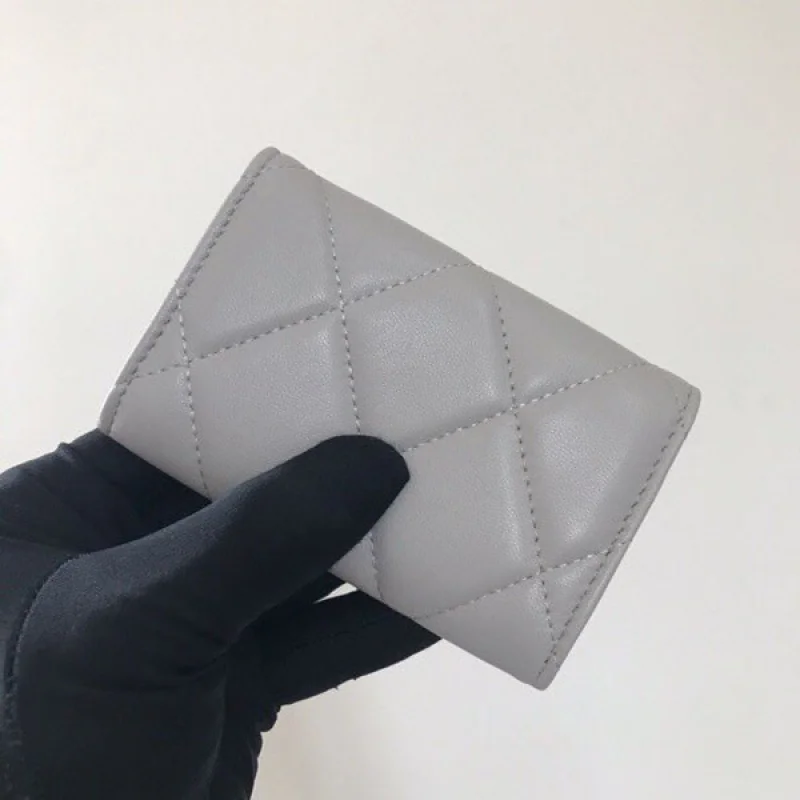 定番人気 シャネル ミニコインパース グレー 偽物 sho35547