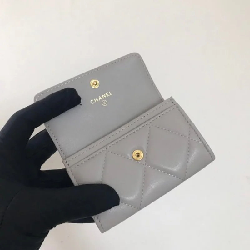 定番人気 シャネル ミニコインパース グレー 偽物 sho35547