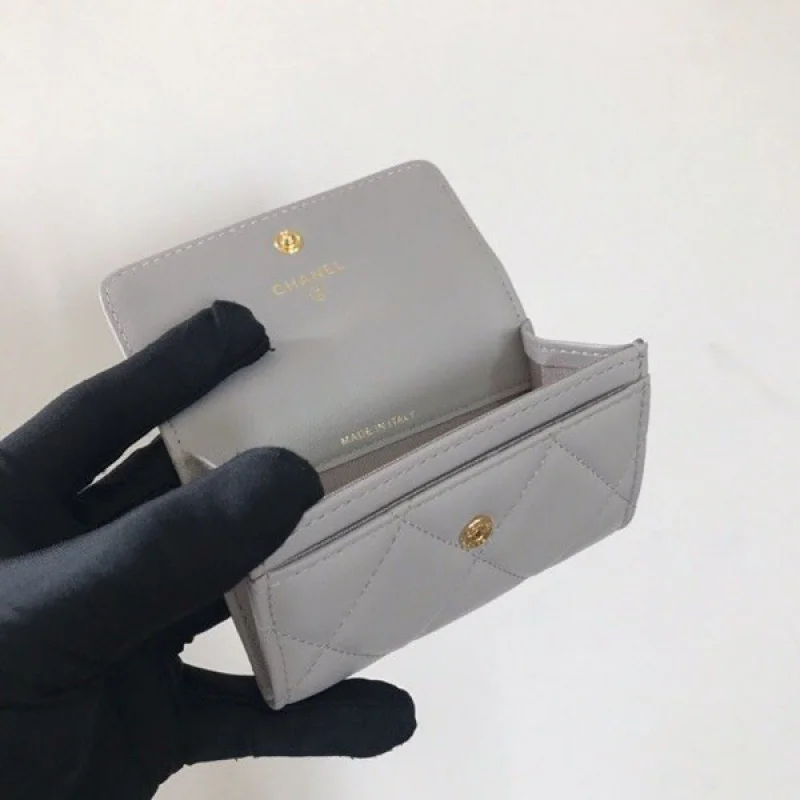 定番人気 シャネル ミニコインパース グレー 偽物 sho35547
