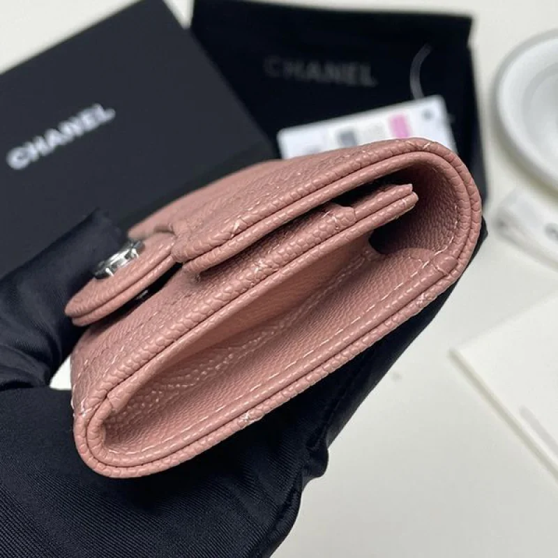《大人気》シャネル ミニ財布 コピー キャビア ライトゴールド金具 shp64801