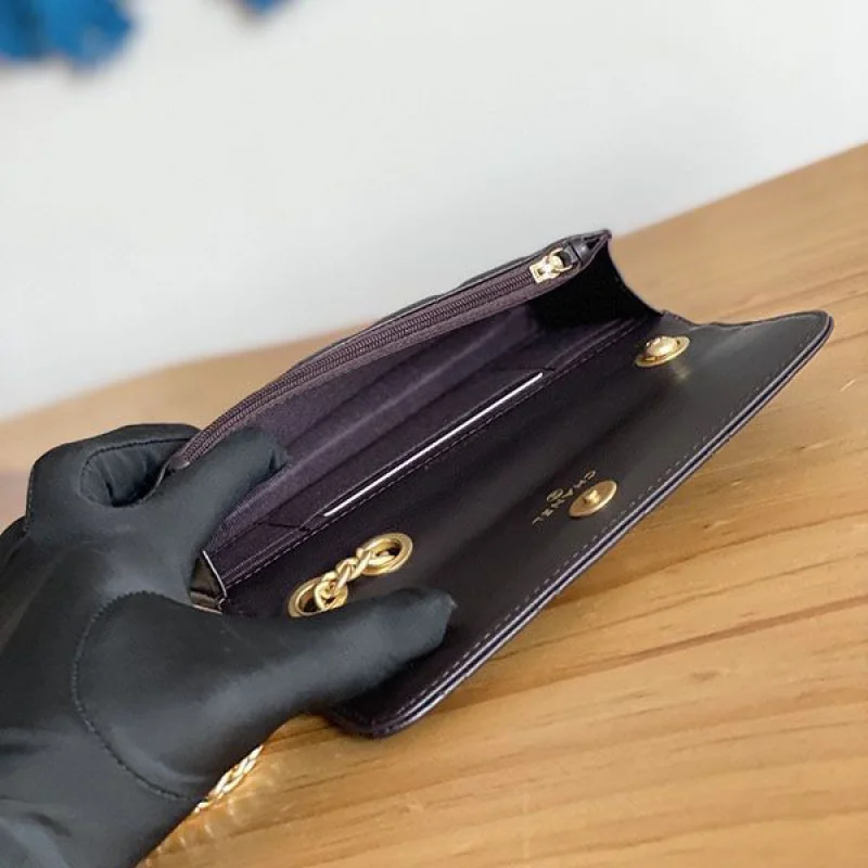超話題!シャネル チェーン フラップ ウォレット 偽物 shz77666