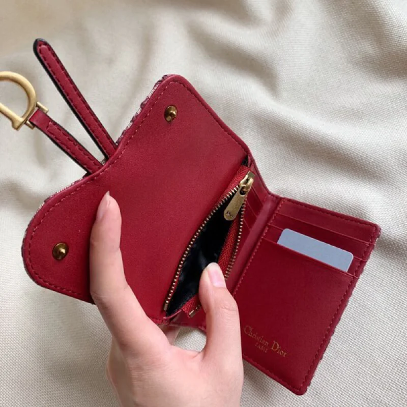 大人気! ディオールオブリーク サドル 偽物 折り財布 deh46830