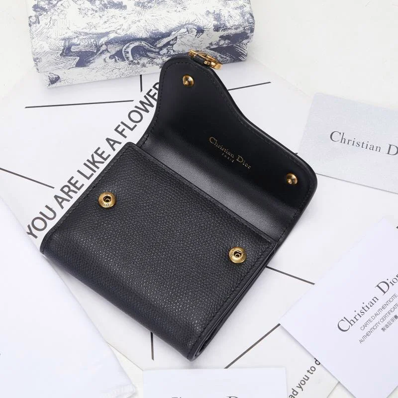 最安値挑戦【ディオール】SADDLE Dモチーフロータスウォレット コピー dem79399