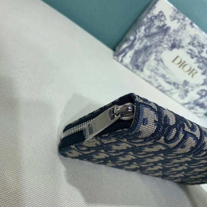 累積売上総額第１位！ディオール★ オブリーク ジャガード 長財布 コピー der56900