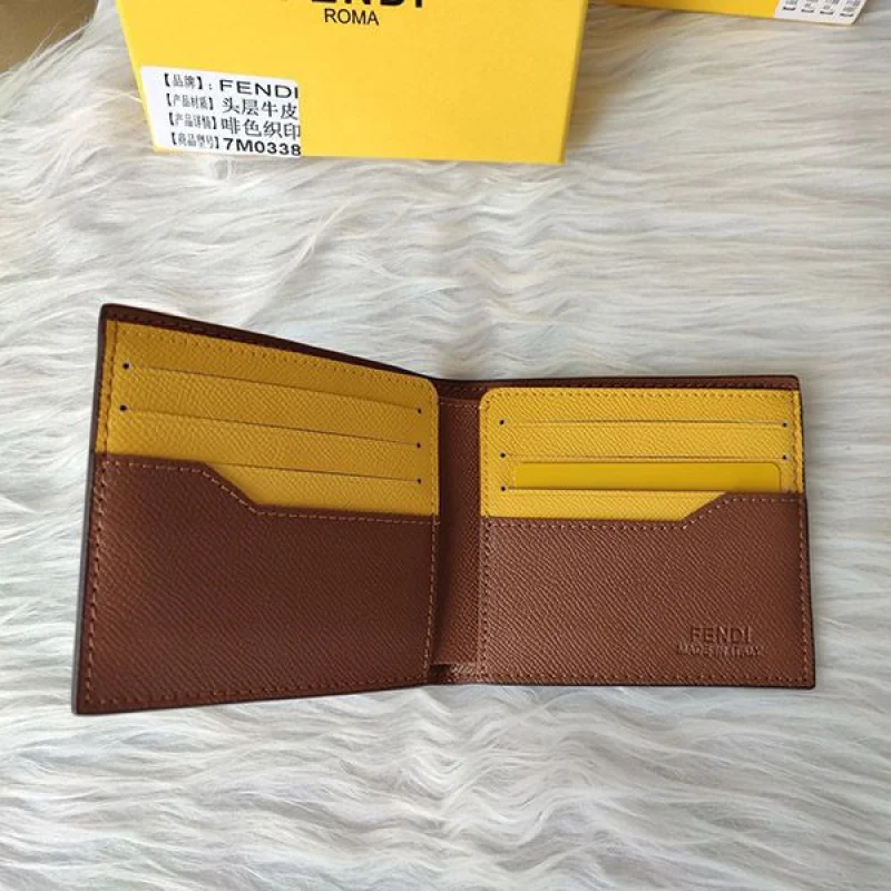 フェンディ ブラウンファブリック スーパーコピー二つ折り財布 偽物 7M0339AJJ8F1HRH