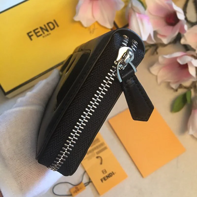 フェンディ バッグ バグズ コピー ブラックレザー 長財布 fee30631