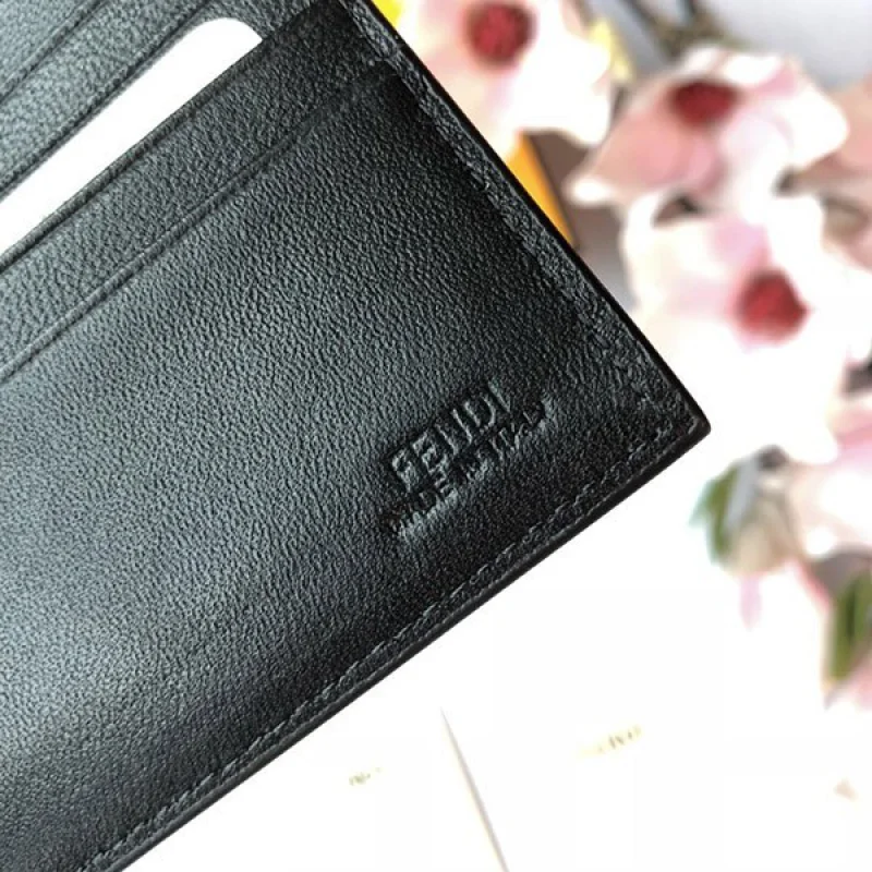 フェンディ コピー ブラウンファブリック 二つ折り財布 fee48867