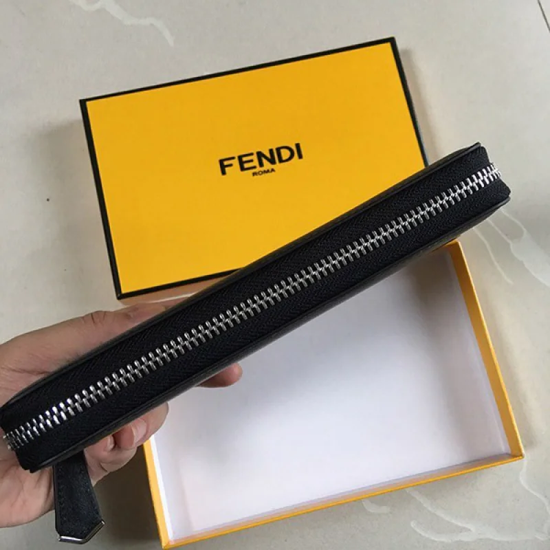 ブランドフェンディ 偽物 ブラックレザー ジップウォレット 長財布 バッグ バグズ feh99103