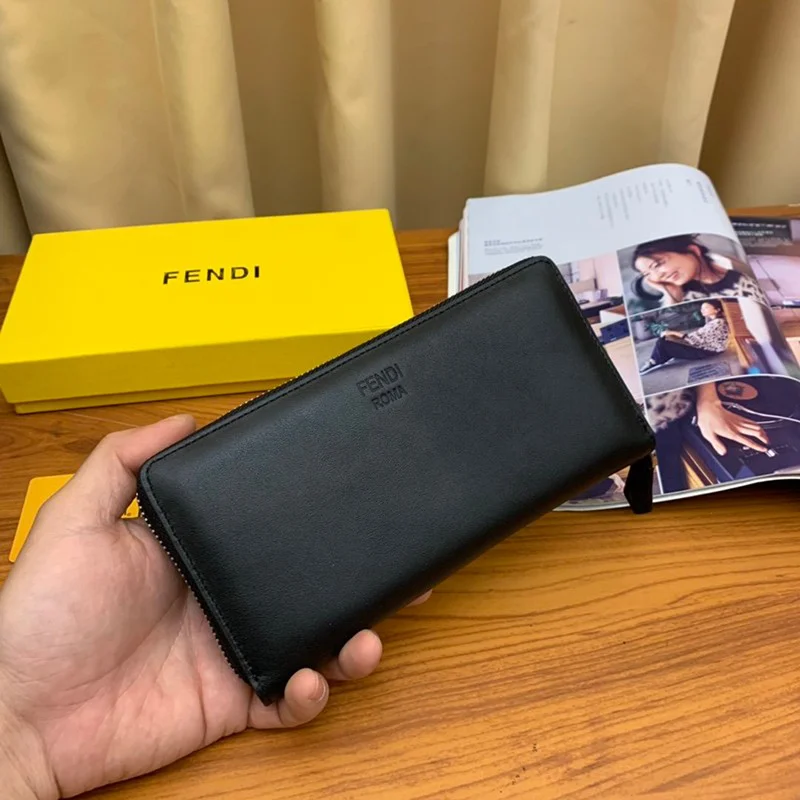 定番フェンディ ジップアラウンド 長財布 コピー ブラック バッグ バグズ ジッパーウォレット カスタマイズ fea27541